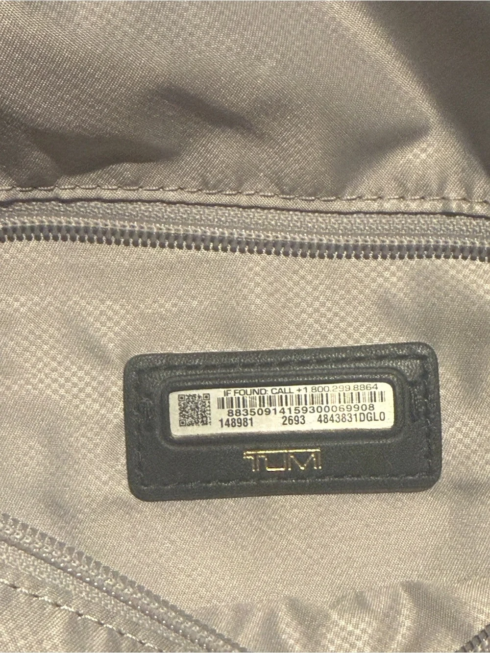 TUMI Women’s Voyageur Carson Black Nylon Backpack with Gold Hardware - brand new - Picture 8 of 11